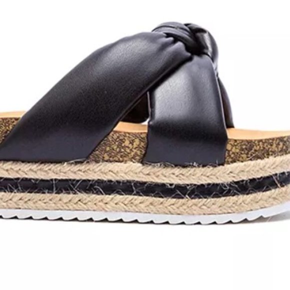 New with Box Qupid Cancun Women's Slide Platform Black Sandals SZ 9 - Picture 3 of 13